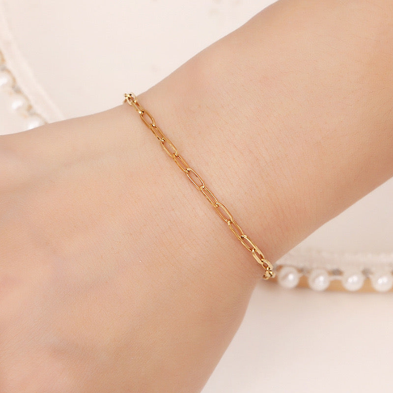 Tanya Paperclip Chain Bracelet Personalised