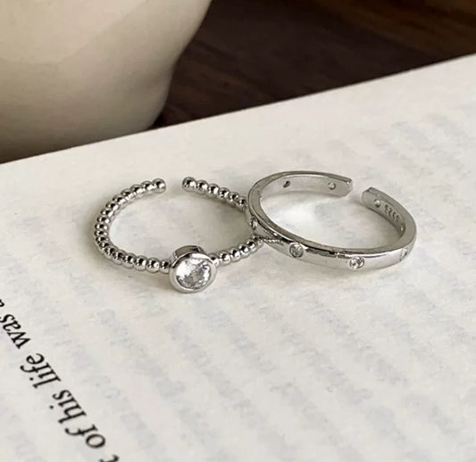 Della Clear Stone Adjustable ring
