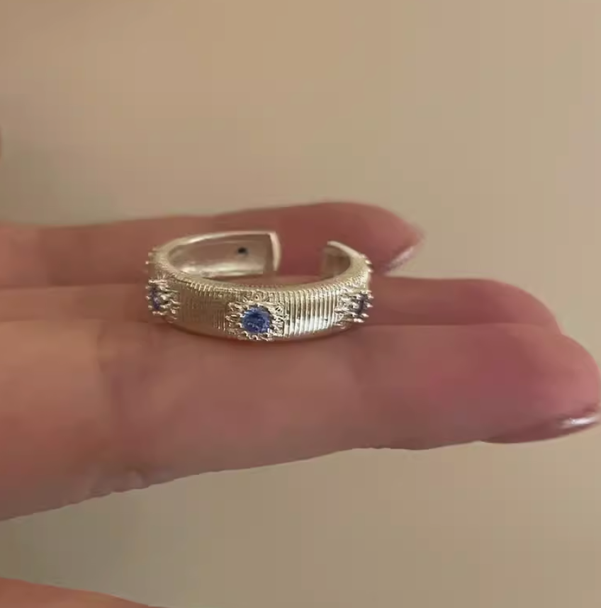 Giselle Adjustable ring