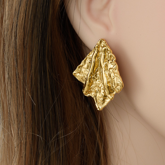 Liz Earring