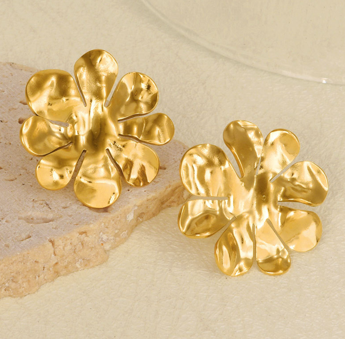 Eve Petal Earrings